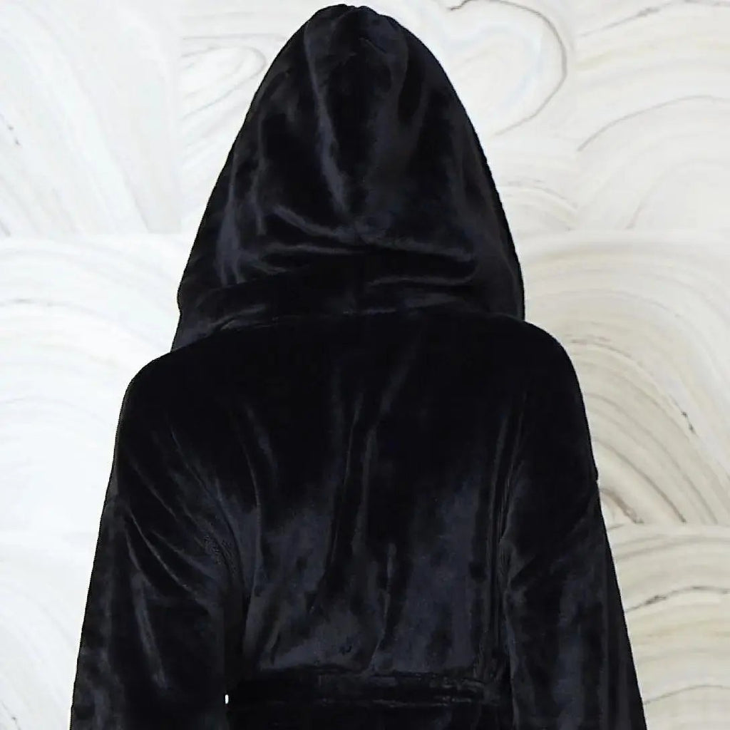 Women’s Plush Hooded Robe - Spa-Worthy Comfort at Home Lotus Linen