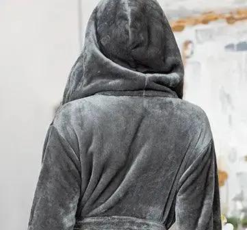 Women’s Plush Hooded Robe - Spa-Worthy Comfort at Home Lotus Linen