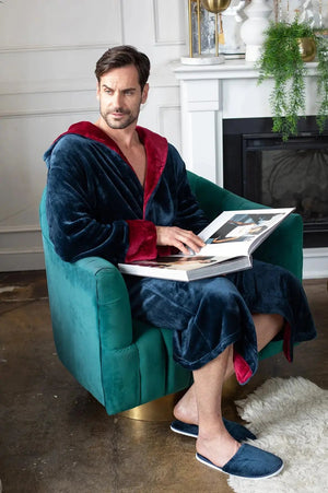 Men’s Robe with Hood – Ultra-Soft Plush Comfort for Everyday Use Lotus Linen