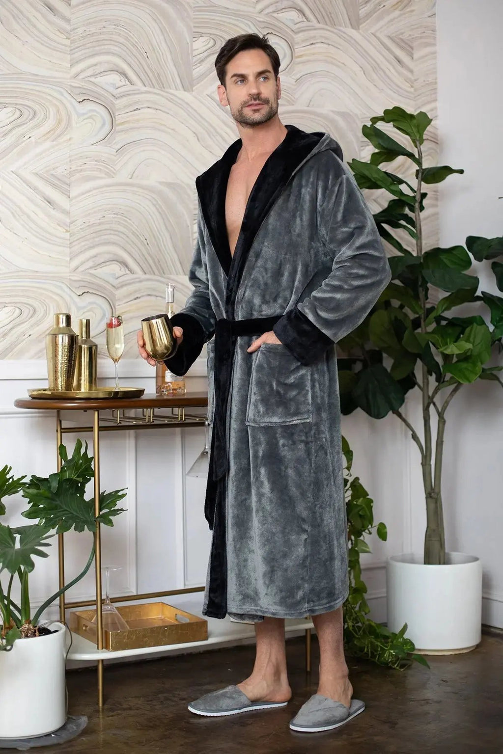 Men’s Robe with Hood – Ultra-Soft Plush Comfort for Everyday Use Lotus Linen