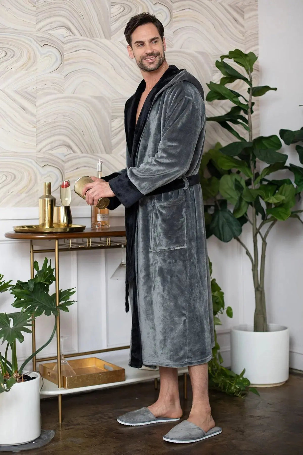Men’s Robe with Hood – Ultra-Soft Plush Comfort for Everyday Use Lotus Linen