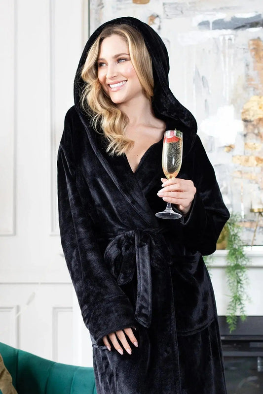 Women’s Plush Hooded Robe - Spa-Worthy Comfort at Home Lotus Linen